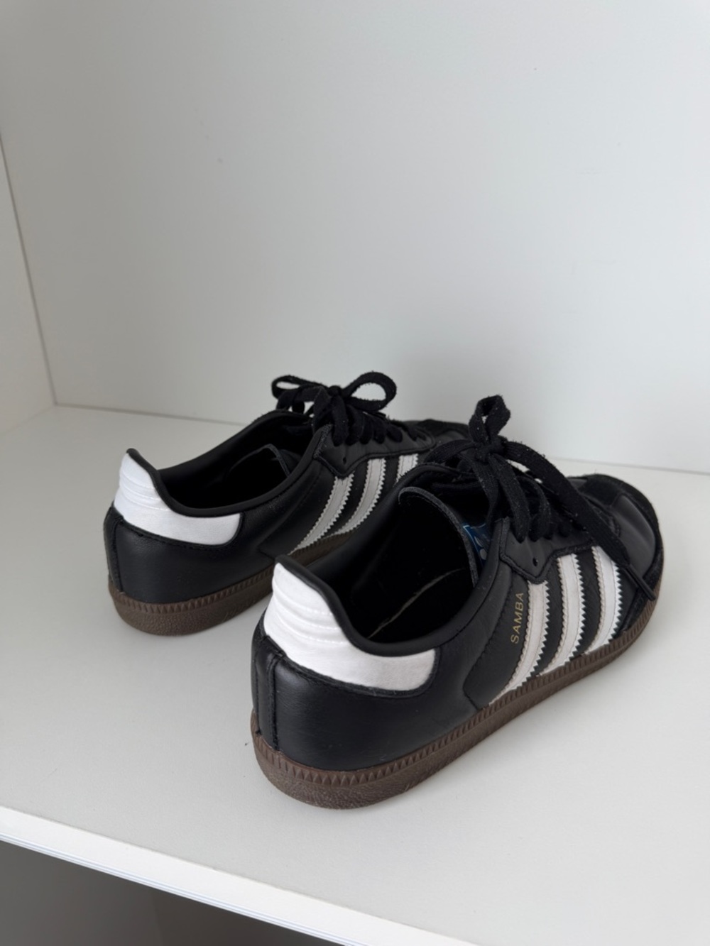 adidas Samba Sneakers - Black/White with Gum Sole - Picture 3 of 5